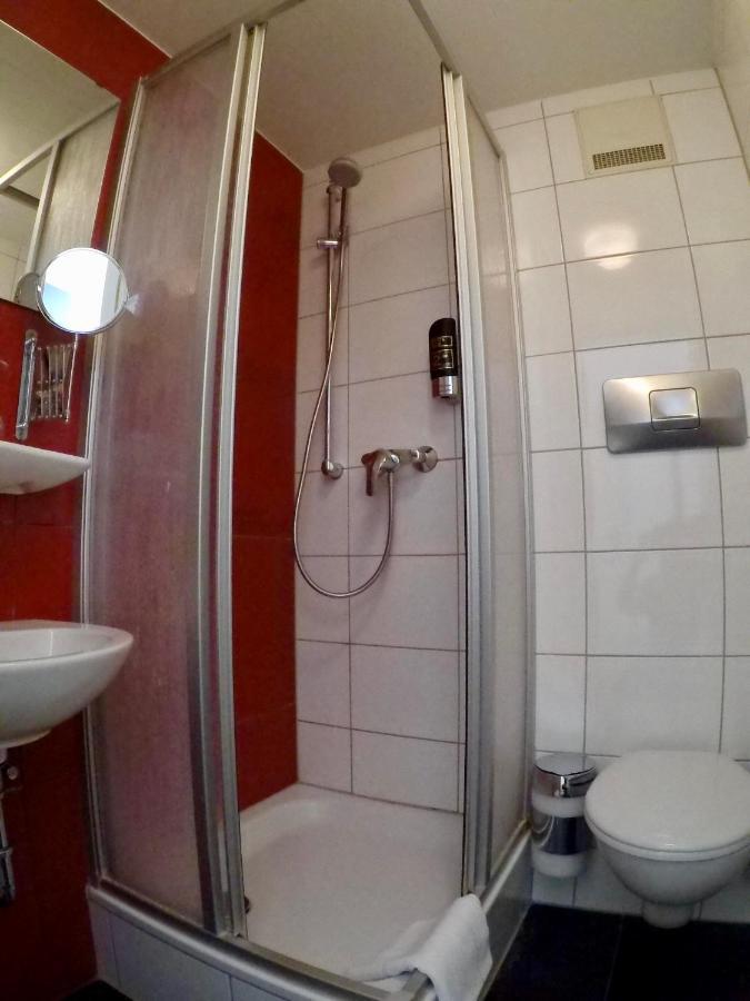Das Steeps Ihr Brauhaus Und Hotel Koln Bagian luar foto