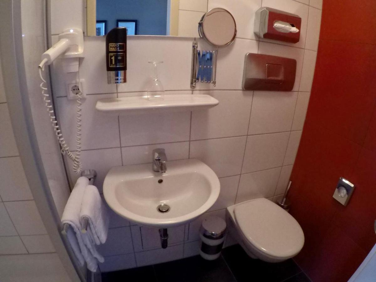 Das Steeps Ihr Brauhaus Und Hotel Koln Bagian luar foto